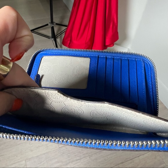 Michael Kors Royal Blue Wallet - Picture 7 of 7